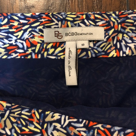 BCBGeneration wrap skirt - Picture 4 of 6